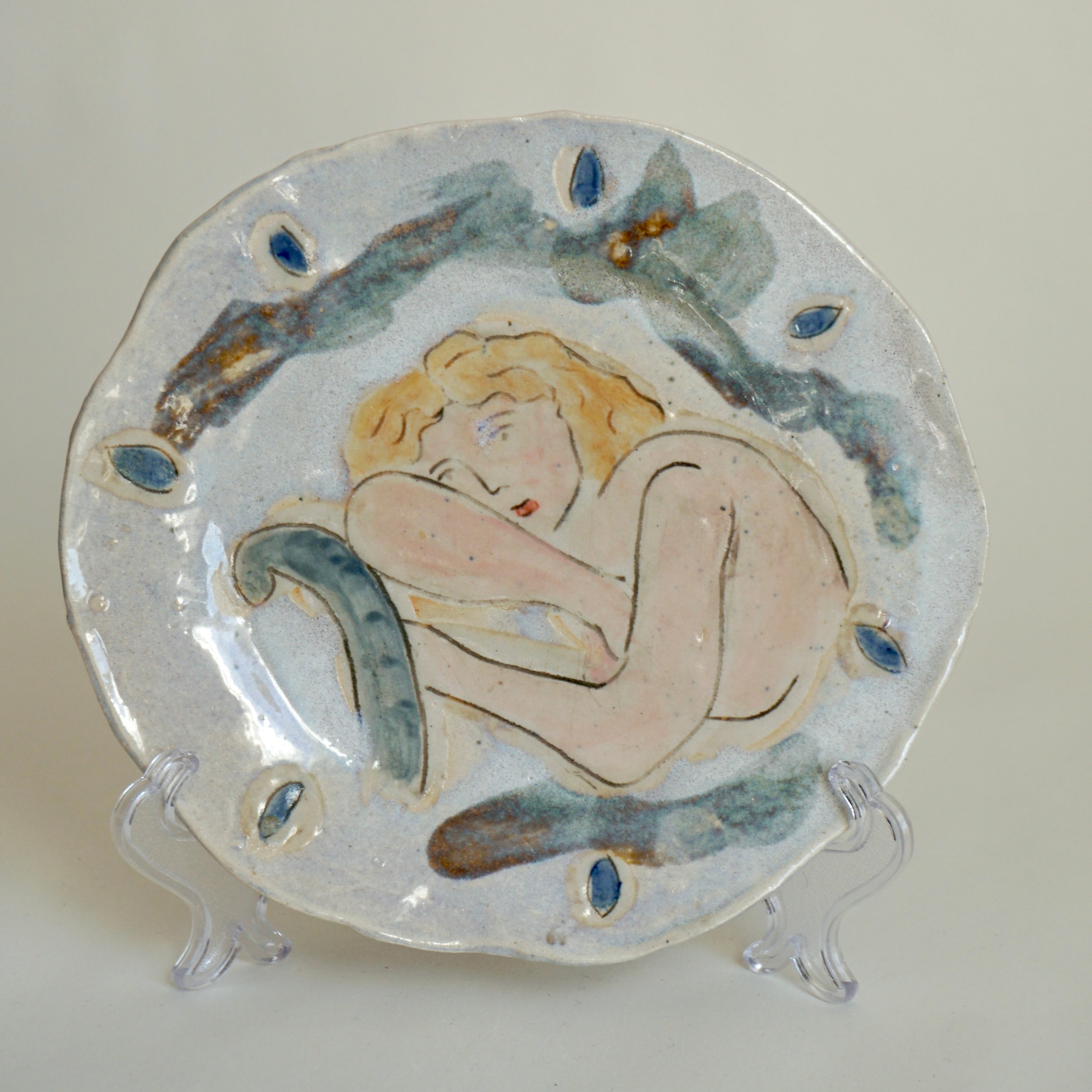 Dreaming Figure plate