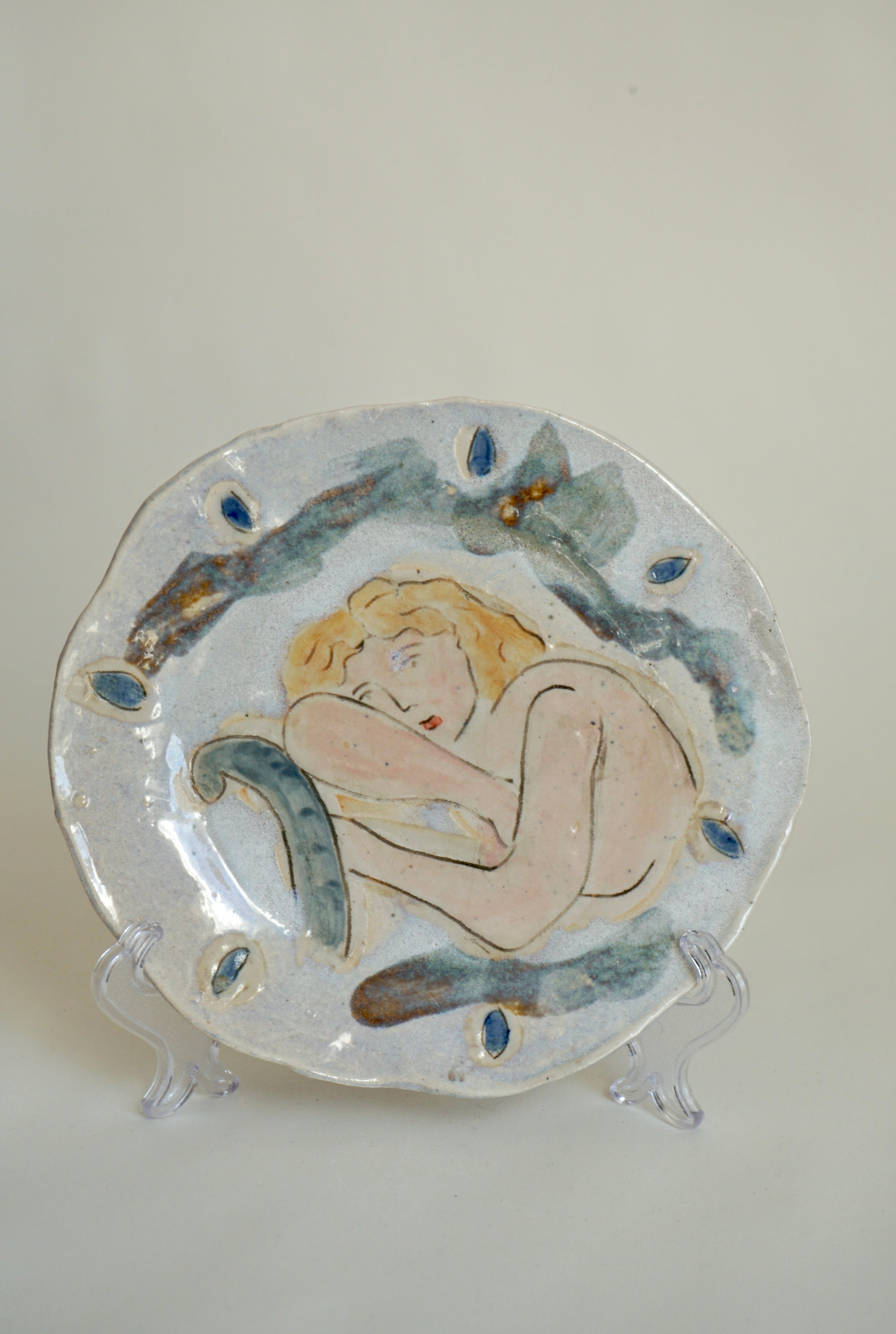 Dreaming Figure plate