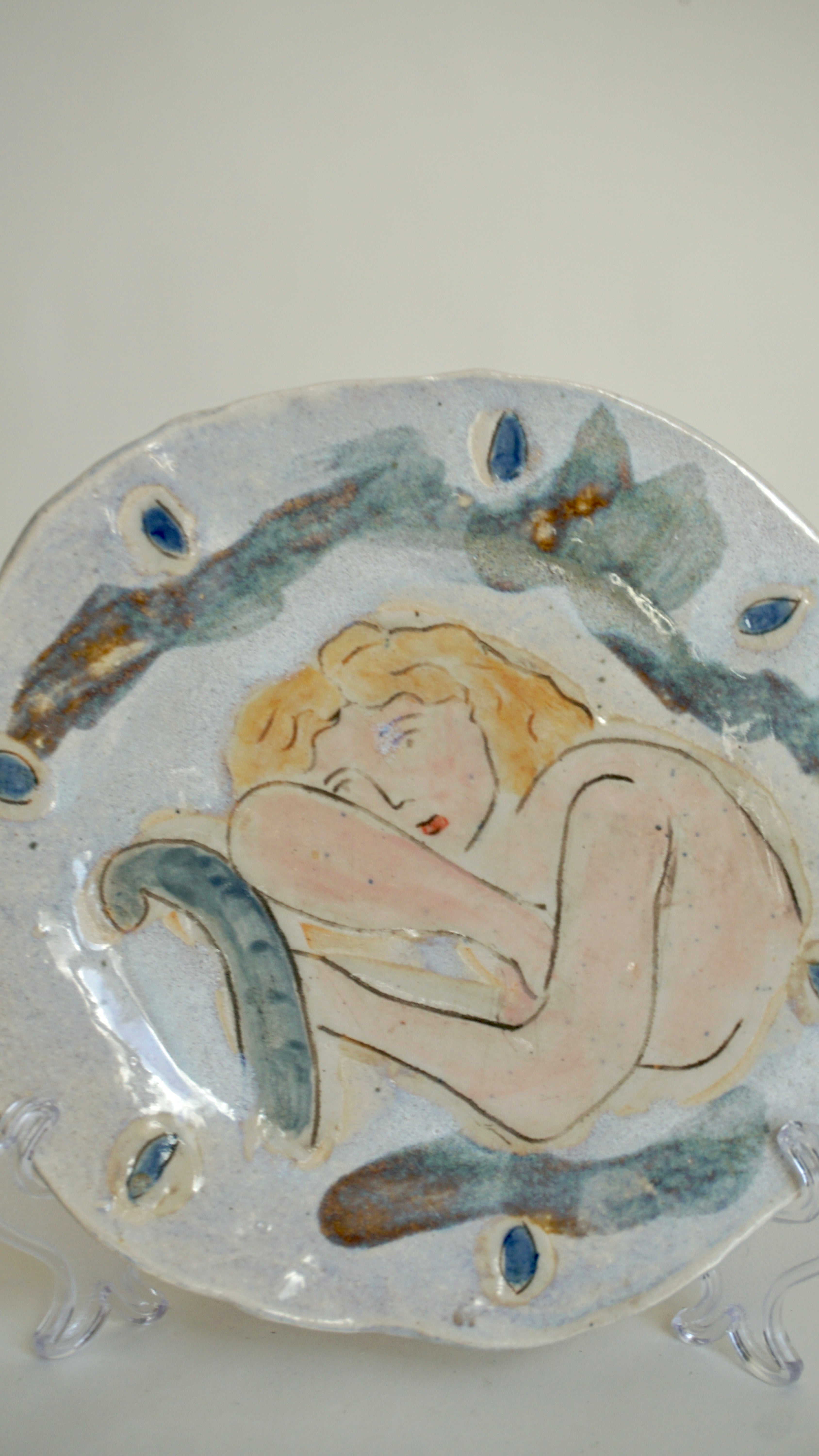 Dreaming Figure plate